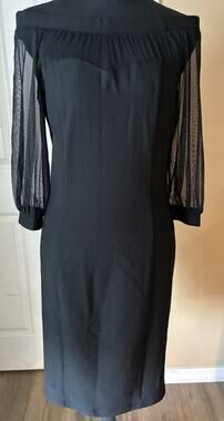 Sheer Illusion Off Shoulder, Sweetheart, Midi Dress Size Medium By Mooyius ￼￼